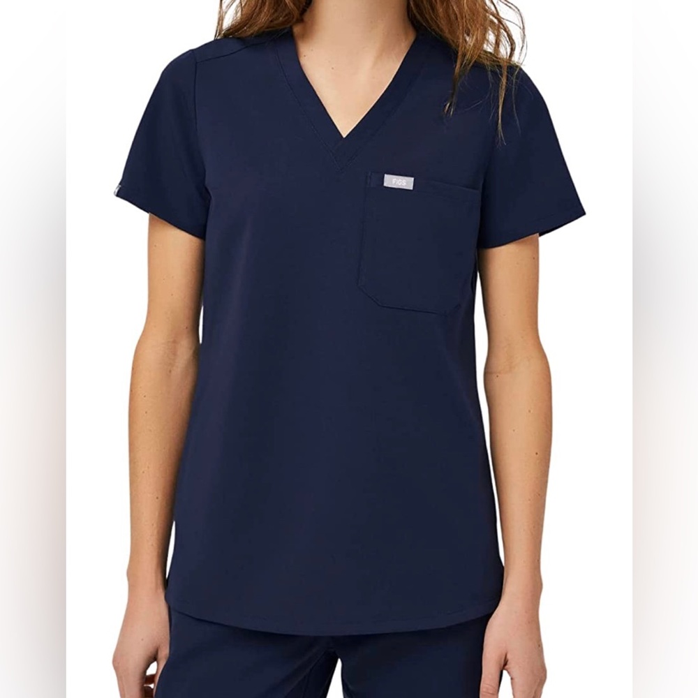 FIGS Catarina Scrub Top